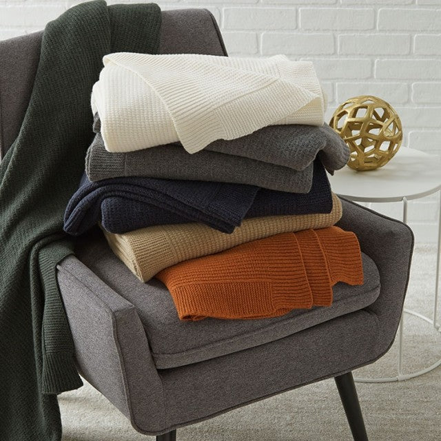 Pettra Throw 50 x 70 - Jabbour Linens