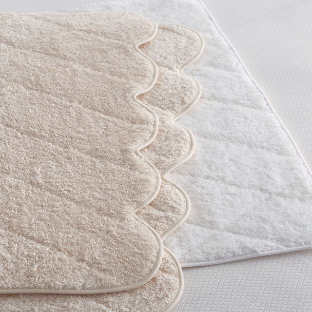Cairo Scallop Tub Mat 24 X 36 - Jabbour Linens