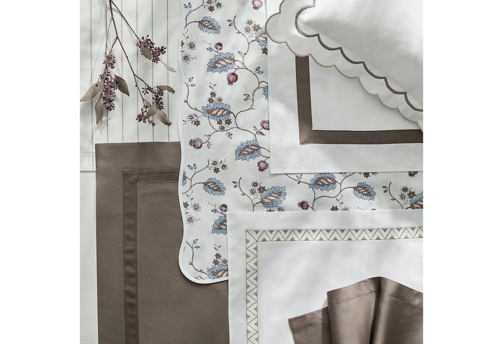 Lowell Standard Sham 21 x 27, 3" flange - Jabbour Linens