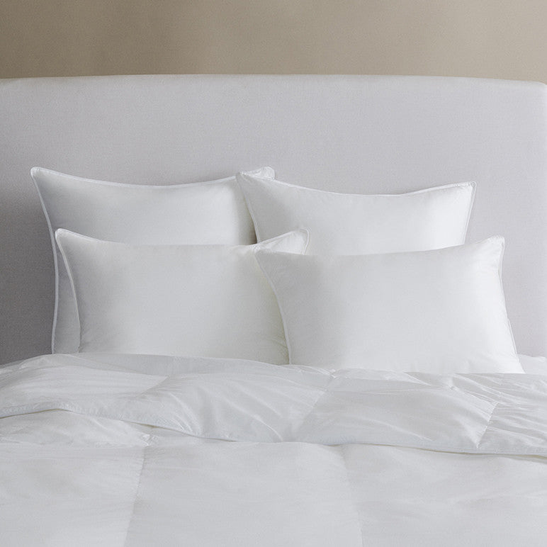 Arcadia Full/Queen Blanket/Duvet 90 X 94 24 oz (Light) by Sferra - R. Jabbour and Sons