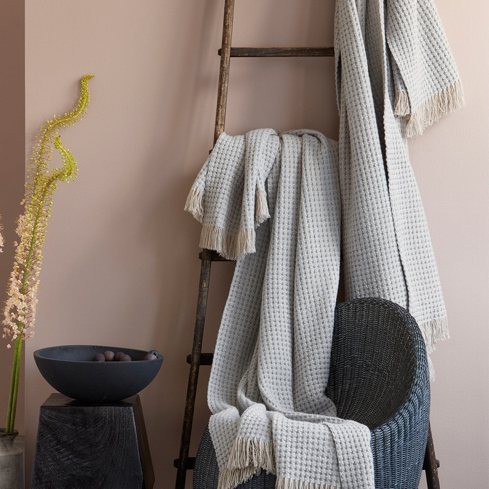 Cleo Throw 50 x 80 - Jabbour Linens