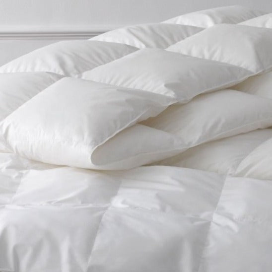 Chalet Queen Comforter 90 x 96 32 oz (All Season Weight Comforter) - Jabbour Linens